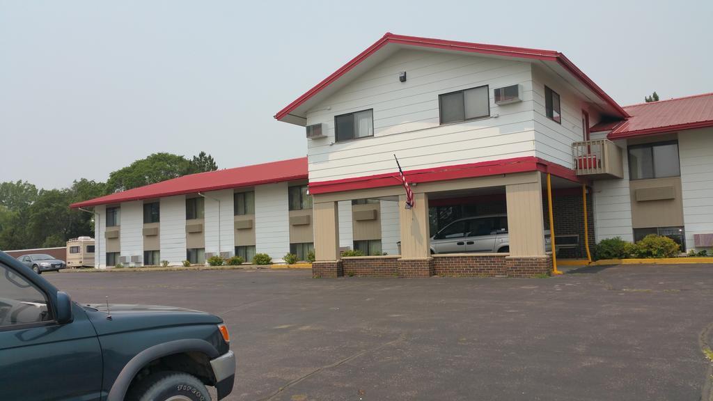 Rodeway Inn Мичъл Екстериор снимка